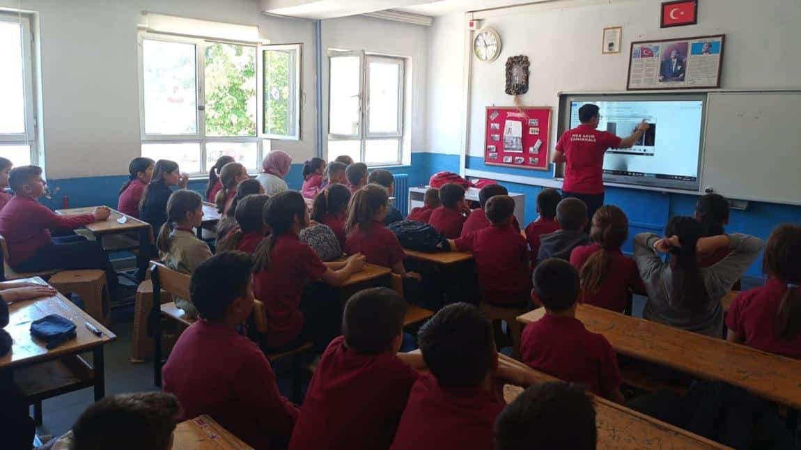 Okulumuz Öğrencilerine Afet Eğitimi Verildi